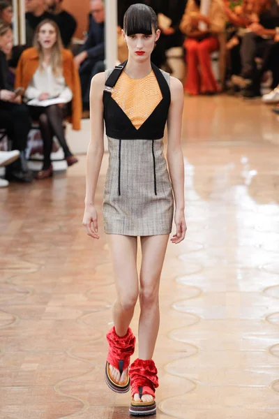 Look 5